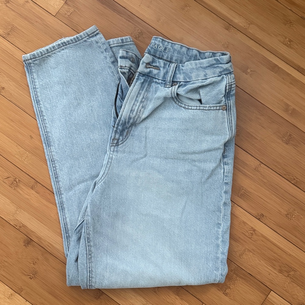 American Eagle Outfitters Light Blue Straight Jeans